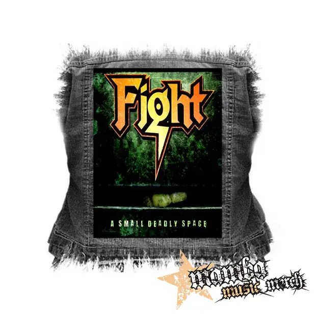 FIGHT - A Small Deadly Space - chrbtová nášivka (36 x 27 cm)