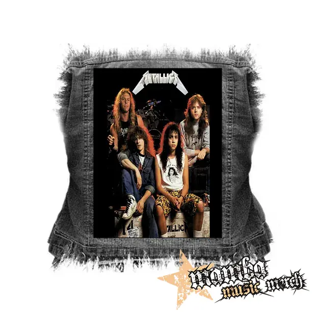 METALLICA - Classic Band Poster Motive 1 - chrbtová nášivka (36 x 27 cm)