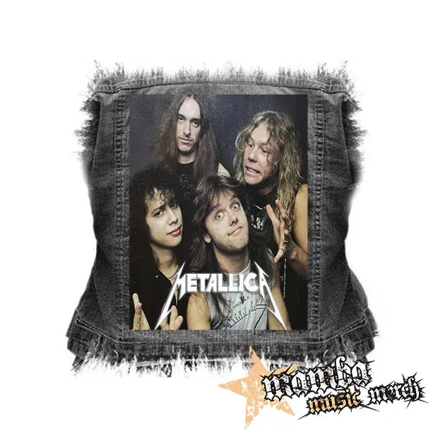 METALLICA - Classic Band Poster Motive 2 - chrbtová nášivka (36 x 27 cm)