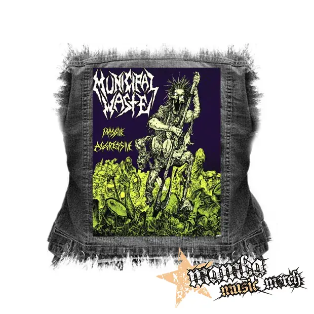 MUNICIPAL WASTE - Massive Aggressive - chrbtová nášivka (36 x 27 cm)