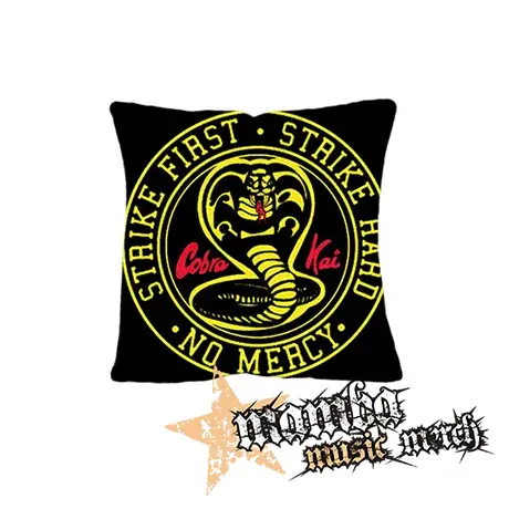 COBRA KAI - Strike First - vankúš