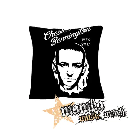 CHESTER BENNINGTON - Portrait Years - vankúš