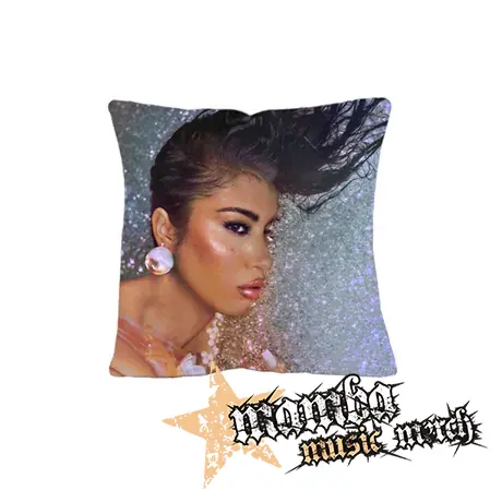 KALI UCHIS - Sincerely P.S. - vankúš
