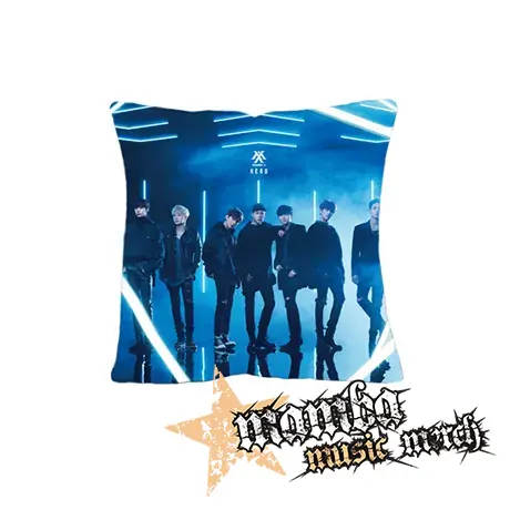 MONSTA X - Hero - vankúš