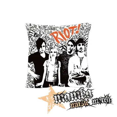 PARAMORE - Riot - vankúš